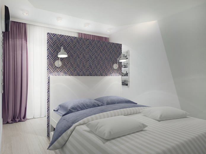 Schlafzimmereinrichtung mit lila Vorhängen