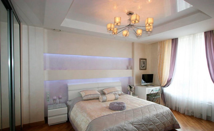 เพดานยืดสองระดับสีขาวภายในห้องนอน