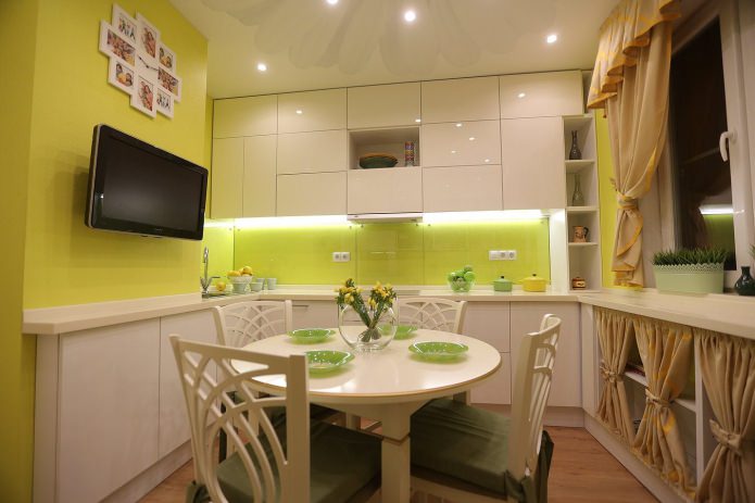 plain green wallpaper in the kitchen