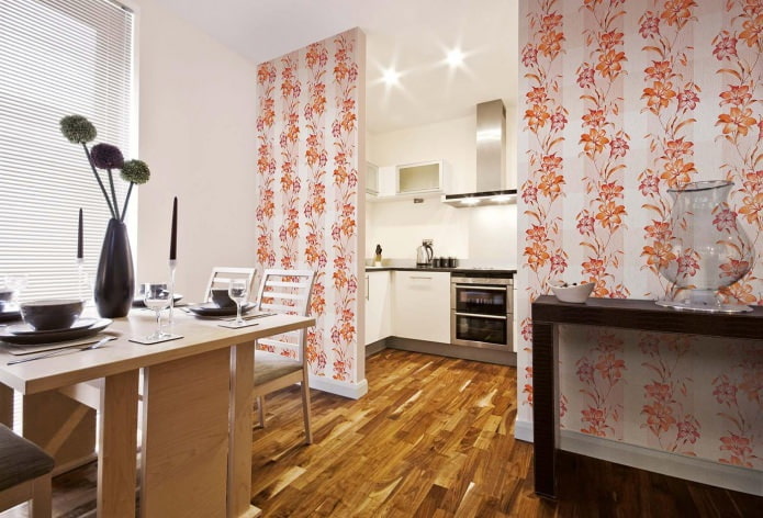 wallpaper with orange flowers in the kitchen