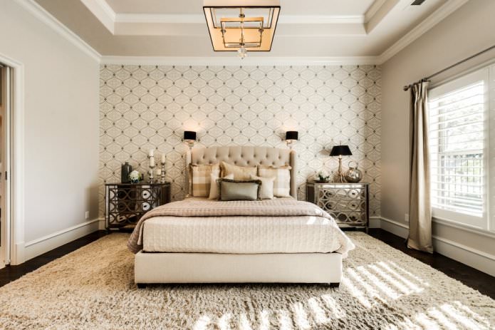 combined beige wallpaper in the bedroom