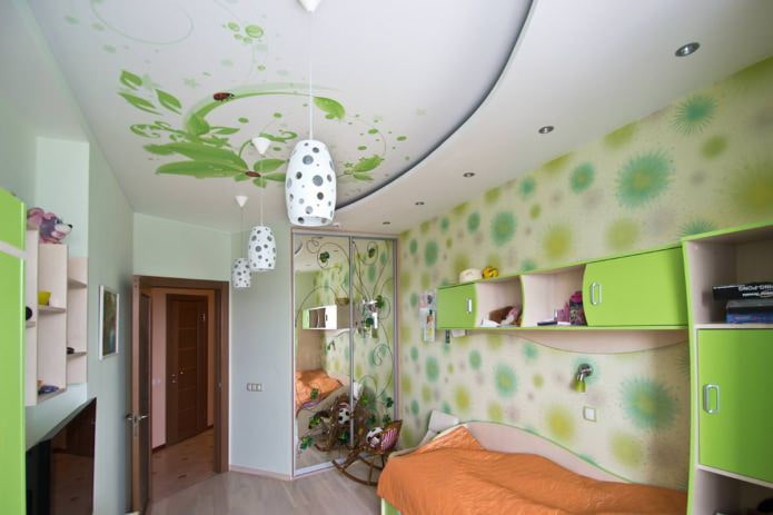 stretch ceiling in the interior of a children's room