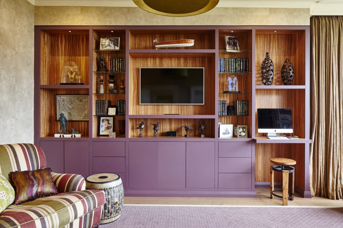 Purple and brown in the interior of the living room