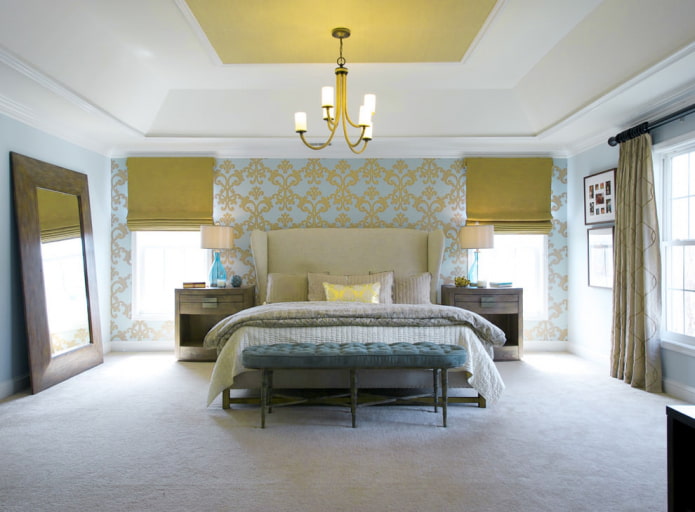 Yellow-blue wallpaper in the bedroom