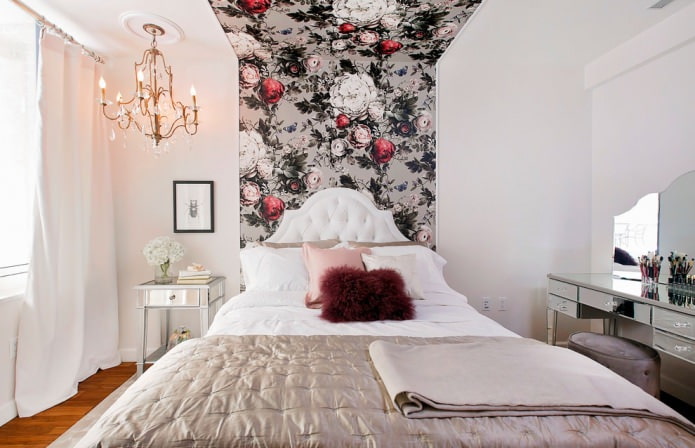  Wallpaper with beautiful floral print