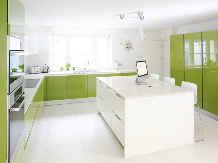 Grüne Küchenfassade aus Kunststoff