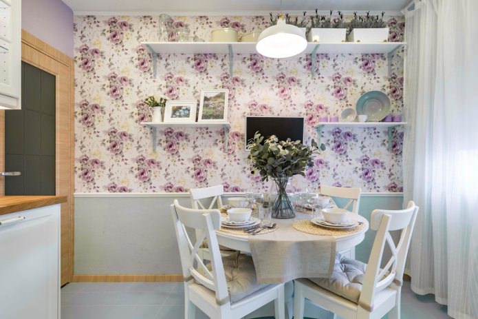 floral wallpaper in provence style
