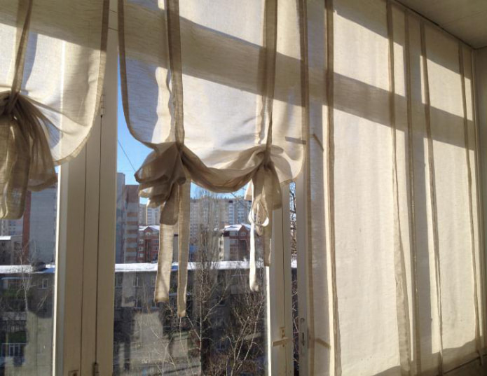 beautiful curtain with Velcro