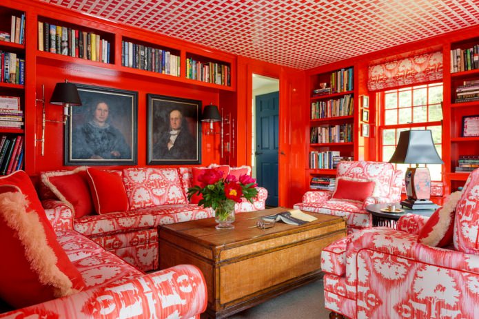 ห้องนั่งเล่นสีแดง
