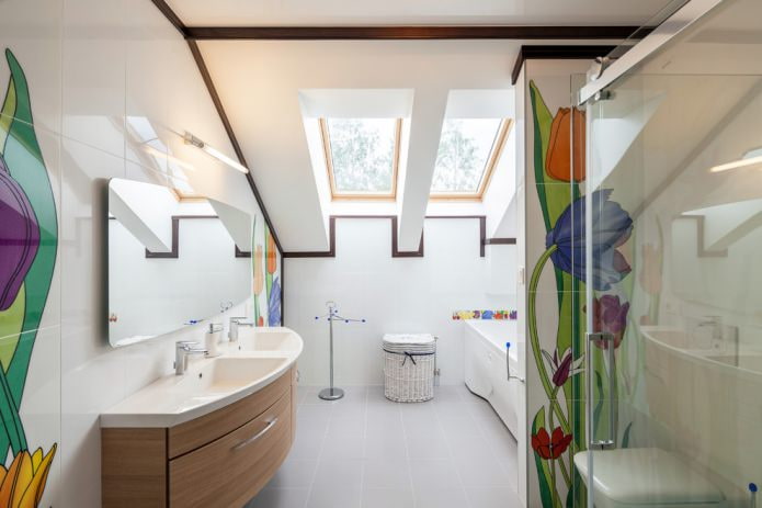 Contemporary style sa banyo ng attic