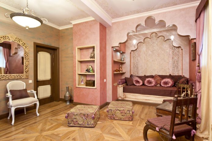 декор дневне собе у италијанском стилу