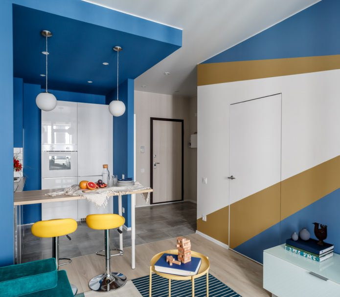 Painting walls with multiple colors