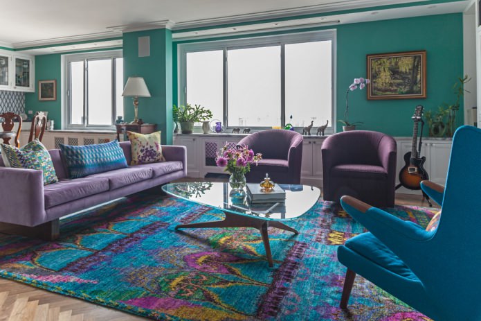 Violet-turquoise living room