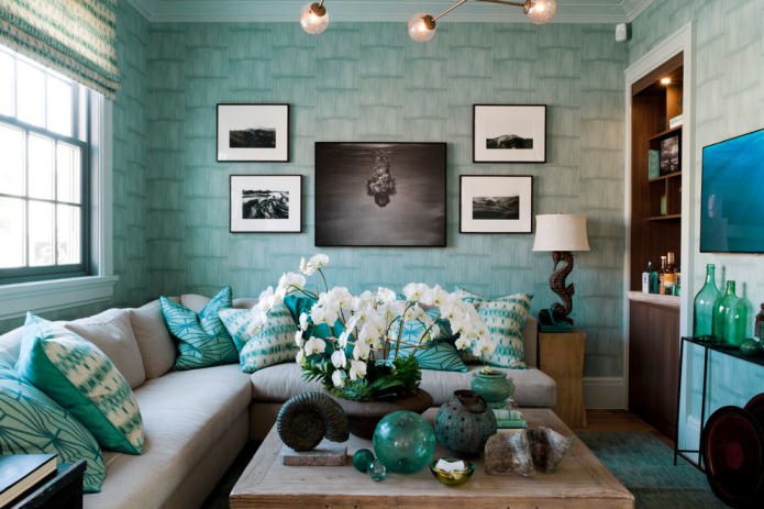 gemütliches Wohnzimmer in Tiffany-Farbe