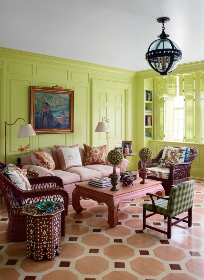Wohnzimmer mit grünen Wänden