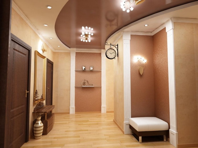 Beige and brown ceiling in the hallway