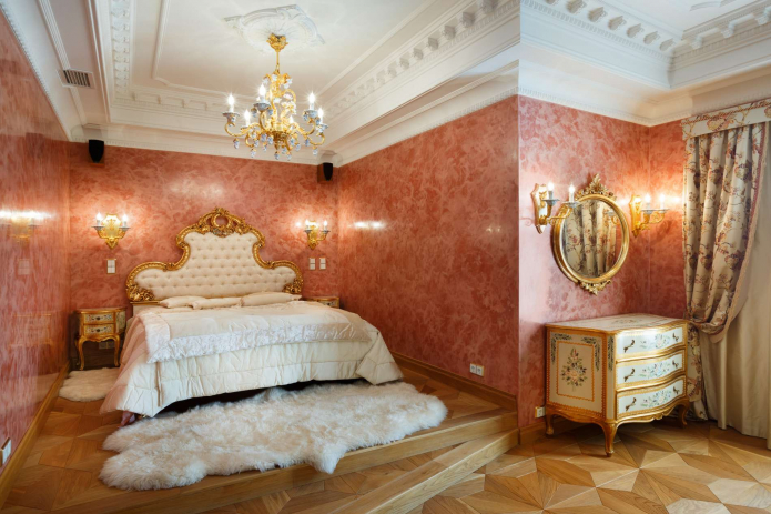 bedroom with Venetian wallpaper