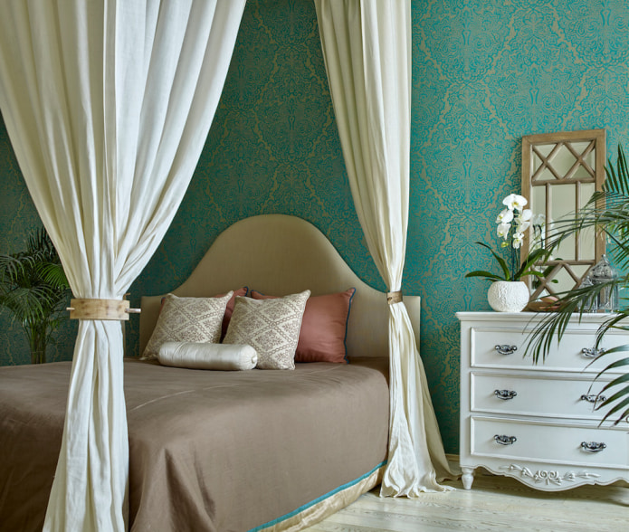 turquoise canopy bedroom