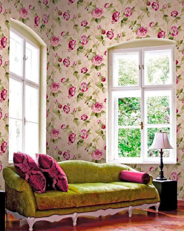 wallpaper with peonies in the interior