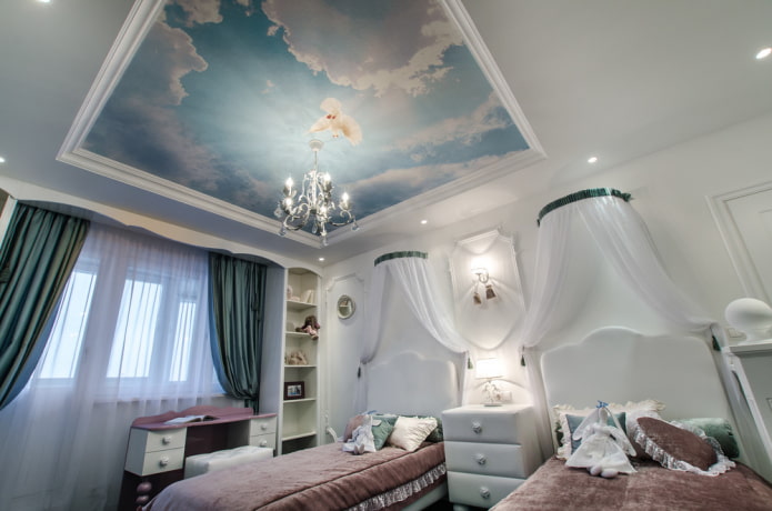 wallpaper with the image of the sky on the ceiling