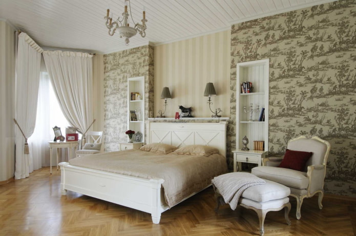 combination of wallpaper in the interior