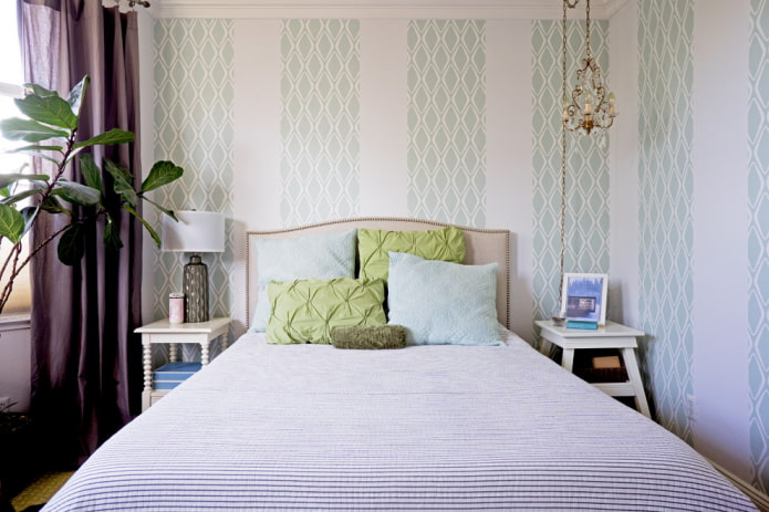wallpaper simplex paper in the bedroom