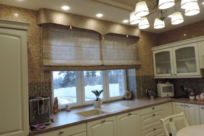 lambrequin in combination with roman blinds