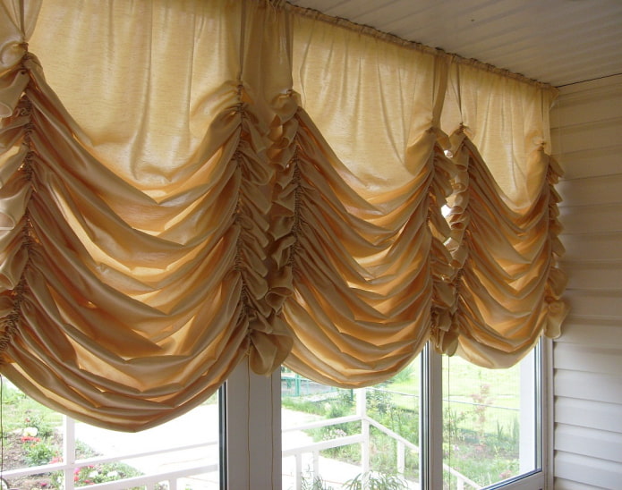 Austrian curtains on the loggia