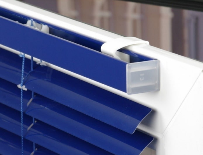 blue blinds on roll-over brackets