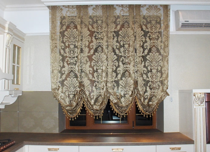 Аустријске завесе од гипура
