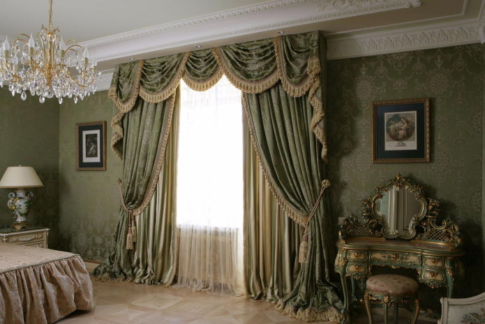 double curtains in a classic interior