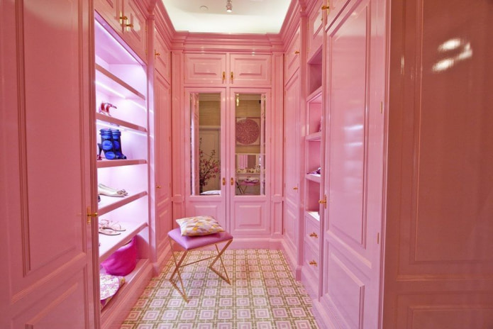 rózsaszín szekrény