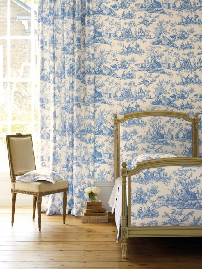curtains and wallpaper with a single pattern