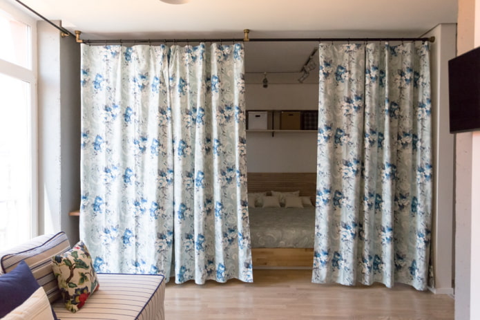 bedroom zoning with curtains