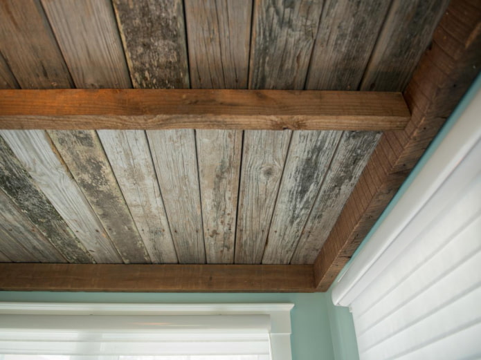 antique effect ceiling paneling
