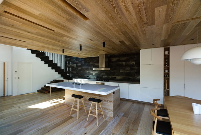 wood-like ceiling in the kitchen