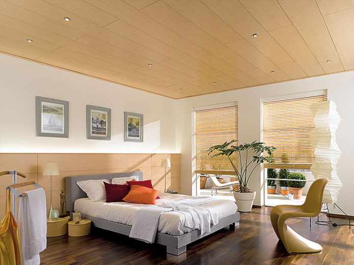wood mdf panels in the bedroom