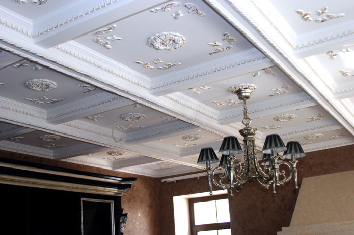 coffered structure made of polyurethane