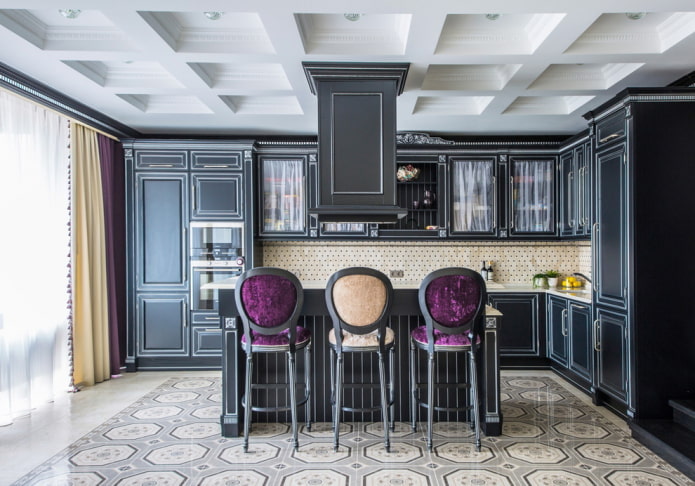 coffered ceiling structure in the kitchen