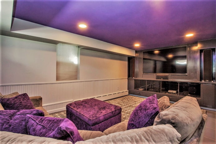combination of lilac color with beige in the interior