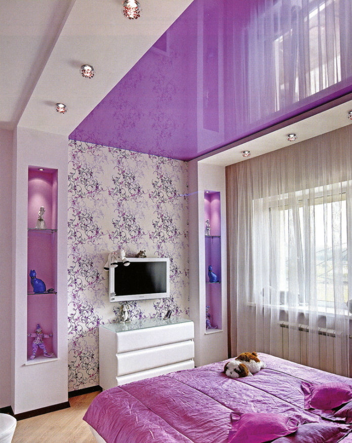glossy lilac ceiling