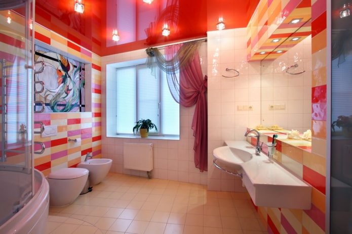 red ceiling in the interior of the bathroom