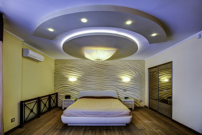 geometric shapes on the ceiling in the interior of the bedroom