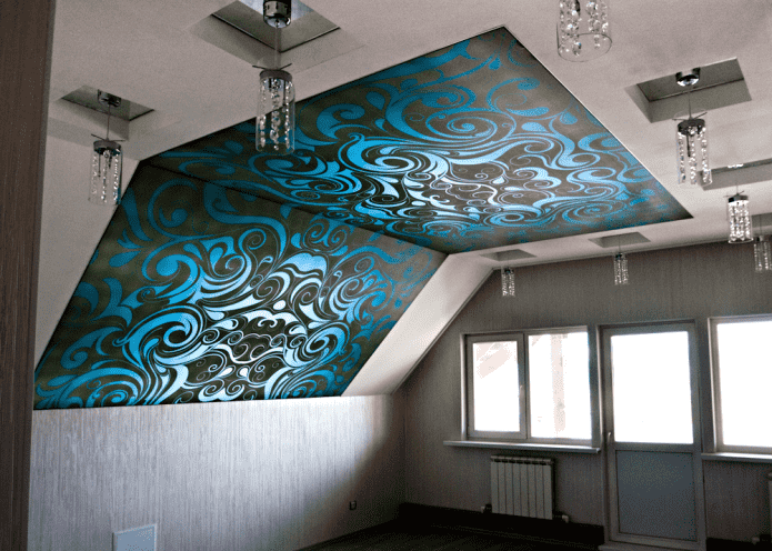 stretch canvas with patterns in the attic