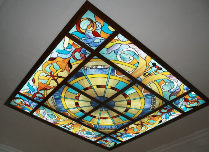 Buntglas Deckenkonstruktion Tiffany