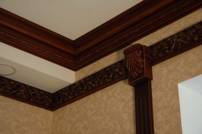 ceiling fillet brown