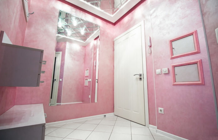 Venetian plaster sa loob ng hallway