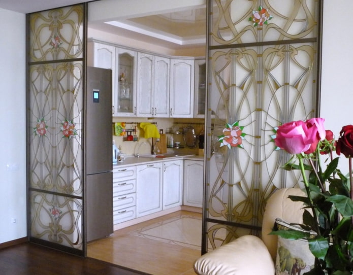 stained-glass partition in the interior of the kitchen-living room