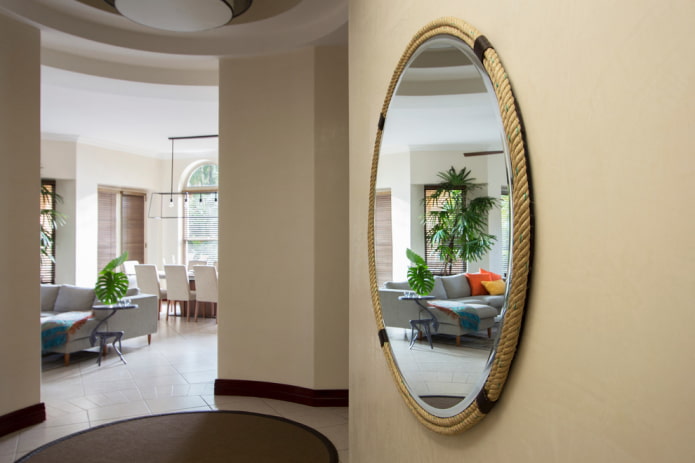 decor of a mirror product in the hallway