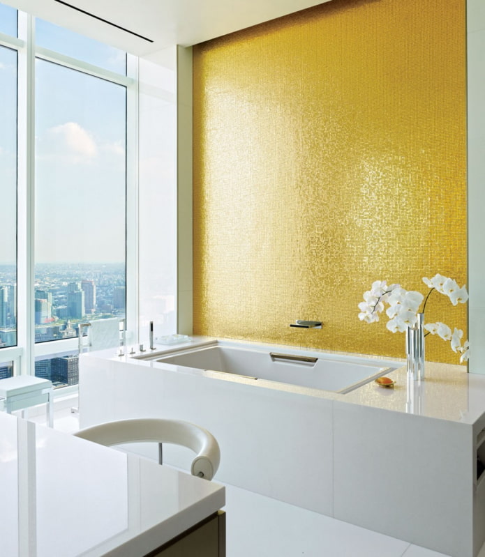 golden mosaic in the interior of the bathroom